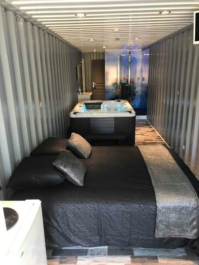 Les Docks Insolite & Spa Apartman Berck Kültér fotó