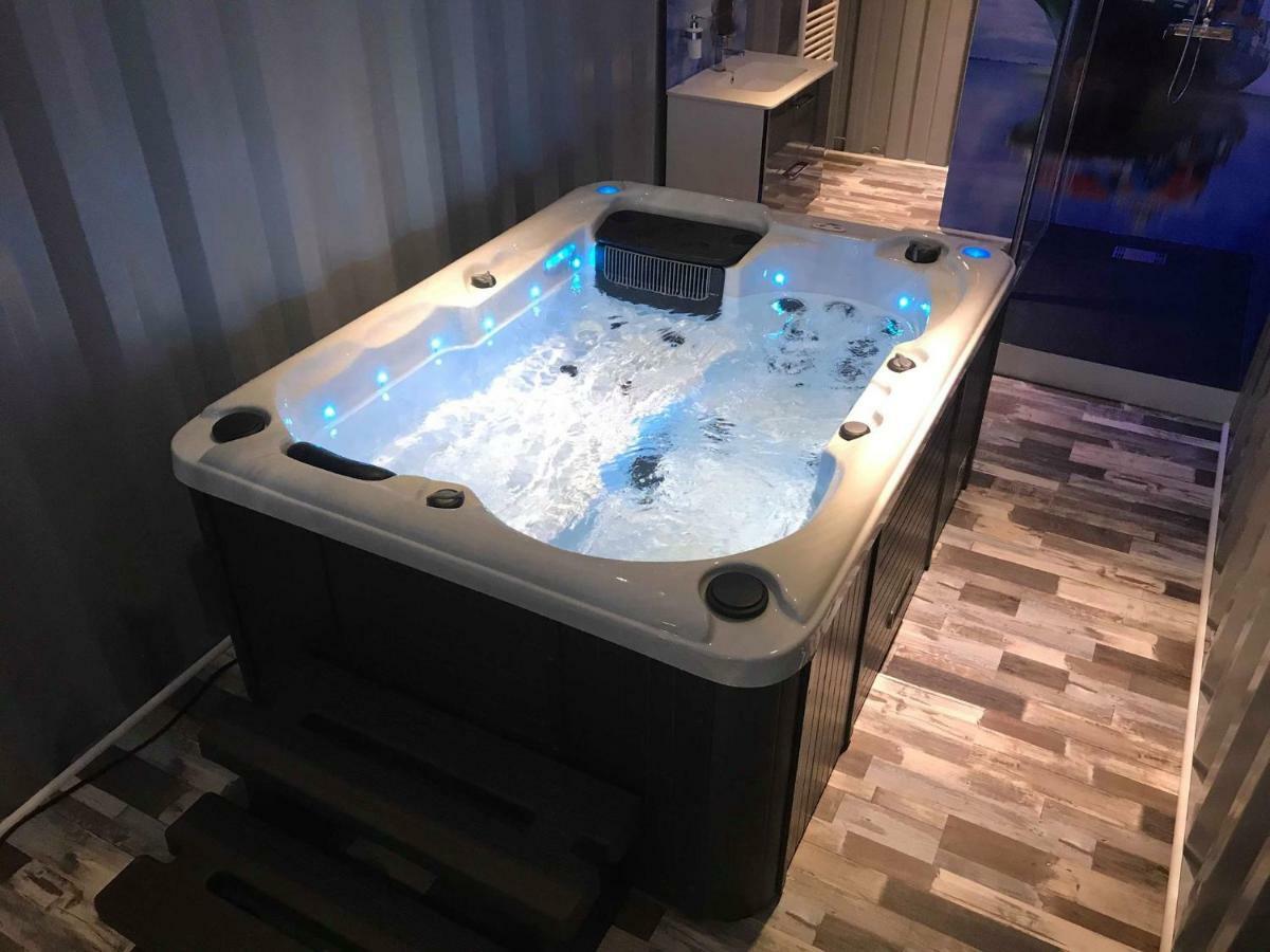 Les Docks Insolite & Spa Apartman Berck Kültér fotó